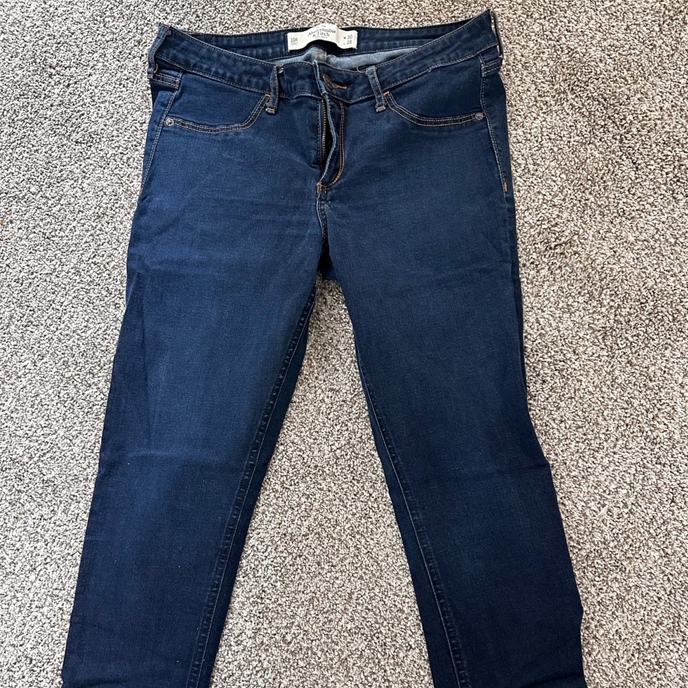 Abercrombie and fitch jegging size 10R waist 30 length 29